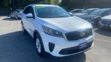 Used 2019 Kia Sorento LX w/ LX Convenience Package image 3