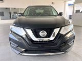 Used 2018 Nissan Rogue SV image 2