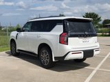 New 2025 Nissan Armada SL image 4