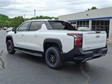 New 2025 Chevrolet Silverado EV LT image 4