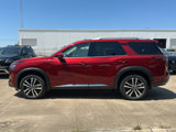 New 2025 Nissan Pathfinder Platinum image 5