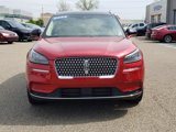 Used 2022 Lincoln Corsair AWD w/ Premium Package image 3