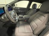 Used 2025 Chevrolet Equinox LT image 3