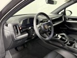 Certified 2025 Porsche Cayenne image 4
