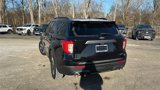 Used 2023 Ford Explorer XLT w/ Equipment Group 202A image 5