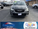 Used 2023 Chrysler Pacifica Touring-L image 5