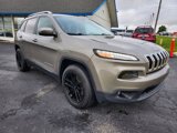 Used 2017 Jeep Cherokee Latitude w/ Comfort/Convenience Group image 3