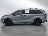 Certified 2025 Toyota Sienna XLE Woodland Edition image 2