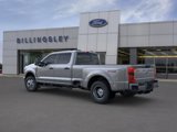 New 2025 Ford F350 4x4 Crew Cab DRW Super Duty image 4