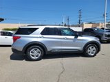 Used 2022 Ford Explorer XLT image 3