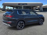 New 2024 Mitsubishi Outlander SEL image 3