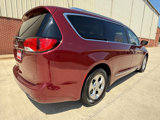 Used 2017 Chrysler Pacifica Touring-L Plus image 3