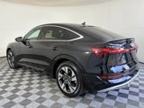 Used 2022 Audi e-tron Premium image 5