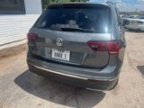 Used 2020 Volkswagen Tiguan SE w/ Panoramic Sunroof Package image 5