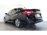 Used 2018 Honda Clarity Touring image 4