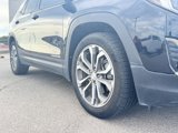 Used 2020 GMC Terrain SLT w/ Preferred Package image 2