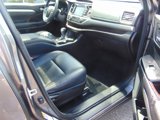 Used 2016 Toyota Highlander XLE image 5