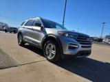 Used 2023 Ford Explorer XLT w/ Equipment Group 202A image 5