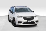 New 2025 Chrysler Pacifica Limited image 2