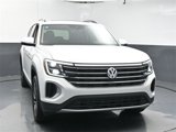 New 2025 Volkswagen Atlas SE image 2