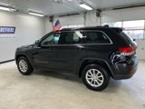 Used 2021 Jeep Grand Cherokee Laredo image 3