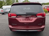 Used 2017 Chrysler Pacifica Limited image 5