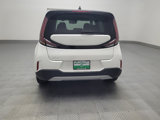 Used 2023 Kia Soul LX w/ LX Technology Package image 6