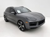Used 2024 Porsche Cayenne image 2