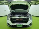 Used 2023 GMC Terrain SLE w/ Driver Convenience Package image 4