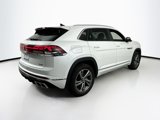 Used 2024 Volkswagen Atlas Cross Sport SEL R-Line image 5