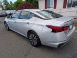 Used 2024 Nissan Altima 2.5 SV image 2