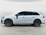 Used 2017 Audi Q7 3.0T Prestige image 3