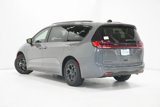 New 2025 Chrysler Pacifica Premium image 5