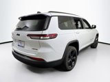 Used 2023 Jeep Grand Cherokee L Limited w/ Black Appearance Package image 5