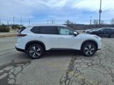 New 2025 Nissan Rogue SL w/ Tech Package image 4