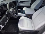 New 2025 Chevrolet Suburban Premier image 6