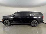 Used 2025 GMC Yukon XL Denali image 5