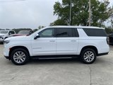 Certified 2023 Chevrolet Suburban Premier image 2