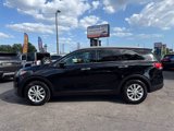 Used 2017 Kia Sorento LX w/ LX Convenience Package image 2
