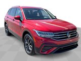 Certified 2022 Volkswagen Tiguan SE image 2