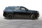 New 2025 Volkswagen Atlas SE image 2
