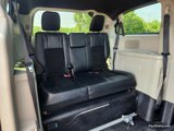 Used 2019 Dodge Grand Caravan SXT image 3