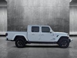 Used 2023 Jeep Gladiator Overland image 4