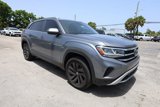 Used 2022 Volkswagen Atlas Cross Sport SE w/ Panoramic Sunroof Package image 5