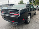 Used 2019 Dodge Challenger SXT image 5