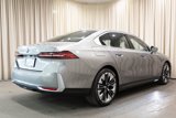 New 2026 BMW 530i xDrive w/ Premium Package image 5