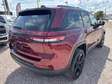 Used 2024 Jeep Grand Cherokee Altitude image 6