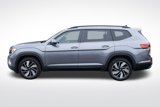 Used 2024 Volkswagen Atlas SE image 4