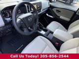 Used 2025 Nissan Frontier SV w/ SV Convenience Package image 4