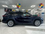 Used 2023 Toyota Highlander Platinum image 5
